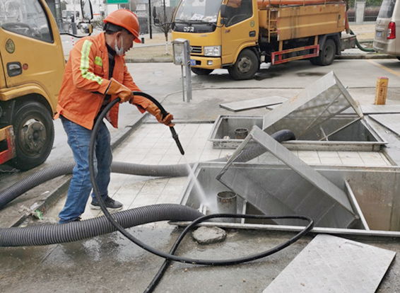 科尔沁左翼中隔油池清理